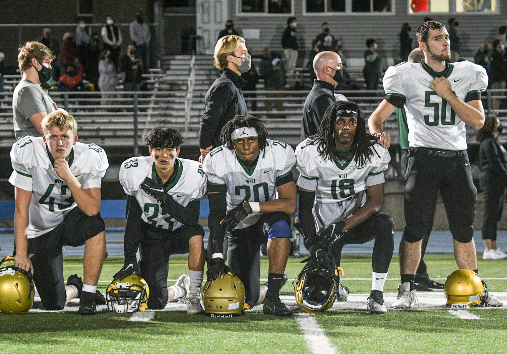 110620-qc-spt-icw-pv-football-009